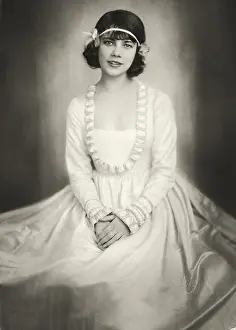 Losch: Austrian Dancer Tilly Losch in 'StrauYwalzer'
