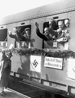 Wien: Austrians take a train trip with the KdF organization, 1938