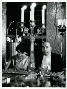 Neruda: Author - Book Reviewers - Columnist - Editors