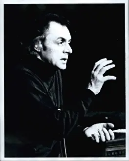 Laing: Author - Book Reviewers - Columnist - Editors