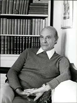 Odysseas: Author - Book Reviewers - Columnist - Editors