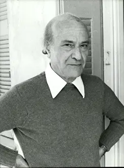 Odysseas: Author - Book Reviewers - Columnist - Editors
