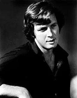 Crichton: Author MICHAEL CRICHTON in a publicity shot ?