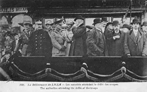 Birdwood: Authorities attending the defile of the troops - Lille