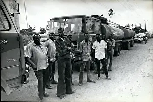 Rwanda: Auto - Transport - Transportation - Vehicles