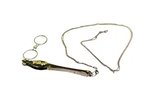 Lenses: Automatic Pince-nez eyeglasses with original chain