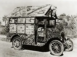 Souvenirs: Automobile with souvenirs