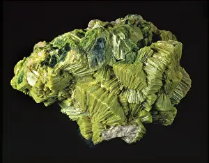 Parallel: Autunite