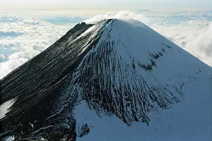 Avacha: Avacha volcano, 1987