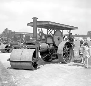 Stafford: Aveling and Porter Road Roller number 9128 Major