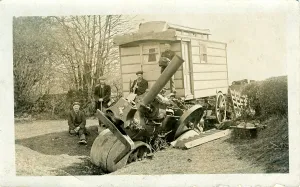 Caravan: Aveling & Porter Steam Roller crashes into a ditch