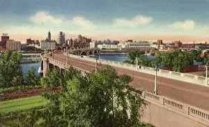 Minneapolis: Third Avenue Bridge. Minneapolis