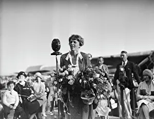 Glendale: Aviator Aviatrix Amelia Earhart Speaking to Crowd