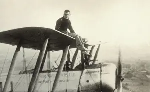 Manouvers: Avro 504K