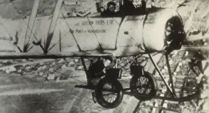 Manouvers: Avro 504K