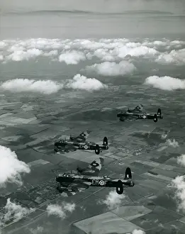 Team Work: Avro 683 Lancaster B-1