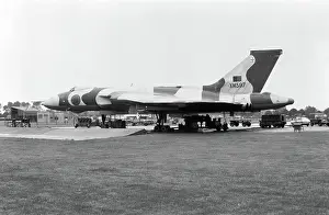 35 46: Avro 698 Vulcan B-2
