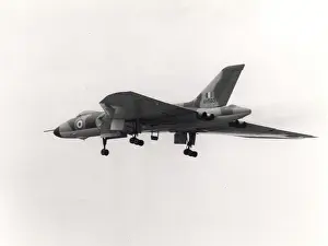 Operational: Avro Vulcan B2 XH563 of No 230 Operational Conversion Unit