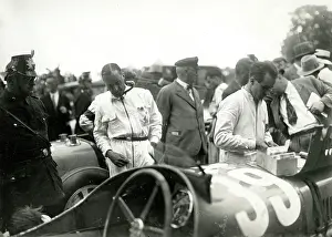 The Brooklands Museum Collection: Avus Track Berlin Changing plugs - Brooklands