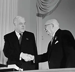 Diploma: Awarding to Arnold Zweig in Kremlin