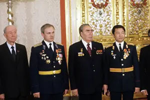 Dzhanibekov: Awarding of the cosmonauts, 1981