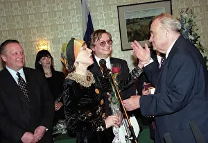 Acceptance: Awarding of General Acceptance prize, 1999