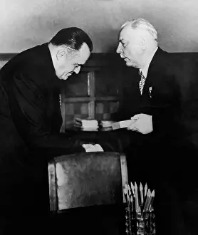 Awarding: Awarding to Sergey Korolyov
