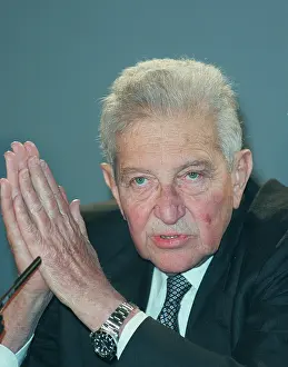 Weizman: Azer Weizman