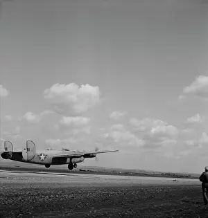 Bombers: A B-24 bomber of the U.S. Army 9th Air Force in Libya, 1943