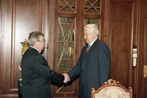 Sentsov: B. N. Yeltsin and E. M. Primakov