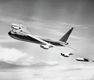 Strato: B52E Us Air Force Strato Fortress