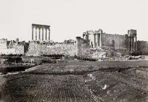 Wider: Baalbec from the south. Baalbek, Lebanon