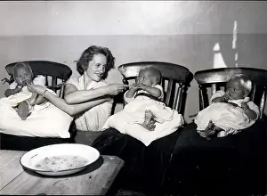 Mealtimes: Babies - Children - Multiple Births