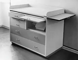 Compartments: Baby changing unit