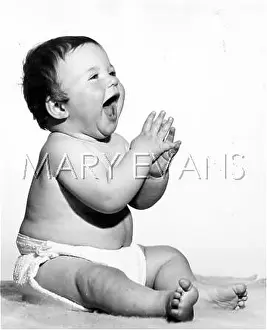 Claps: A BABY CLAPPING