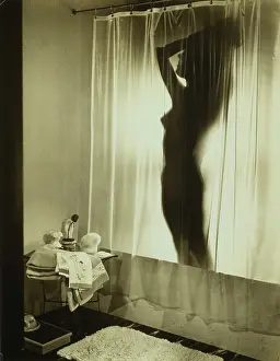 Bathtubs: Back-lit silhouette of nude woman behind ?