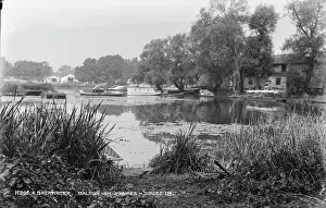 Oxfordshire: A Backwater Scene in Yalton on Thames