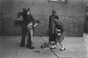Merseburg: Backyard theater 1949