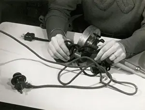 Electrocution: BAD ELECTRIC WIRING