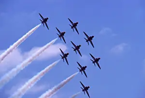 Rafat: BAe Systems Hawks RAF Red Arrows Apollo bend Mildenhall