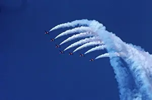 Hawks: BAe Systems Hawks RAF Red Arrows Big Nine loop 1982