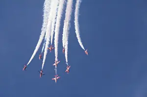 Hawks: BAe Systems Hawks RAF Red Arrows break 1992