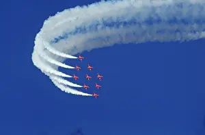 Hawks: BAe Systems Hawks RAF Red Arrows Diamond Bend Finningley