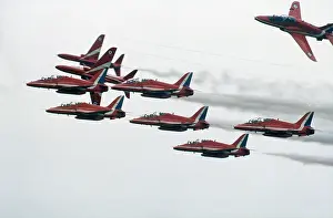 Rafat: BAe Systems Hawks RAF Red Arrows run and break