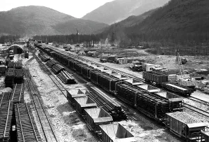 Chita: Baikal-Amur Mainline construction, 1983