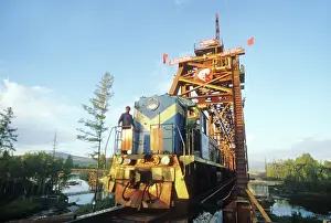 Trackmen: Baikal-Amur Mainline construction, 1984