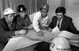 Discussing: Baikal-Amur Mainline constructors, 1984
