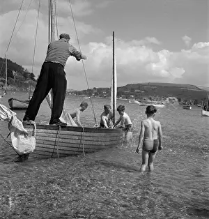 Bailing: Bailing a boat