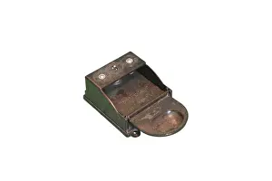Innovative: Bakelite Lightning egg weighing scale