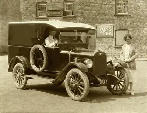 Elsie: Bakers Delivery Van 2, Malmesbury, Wilts (No livery)